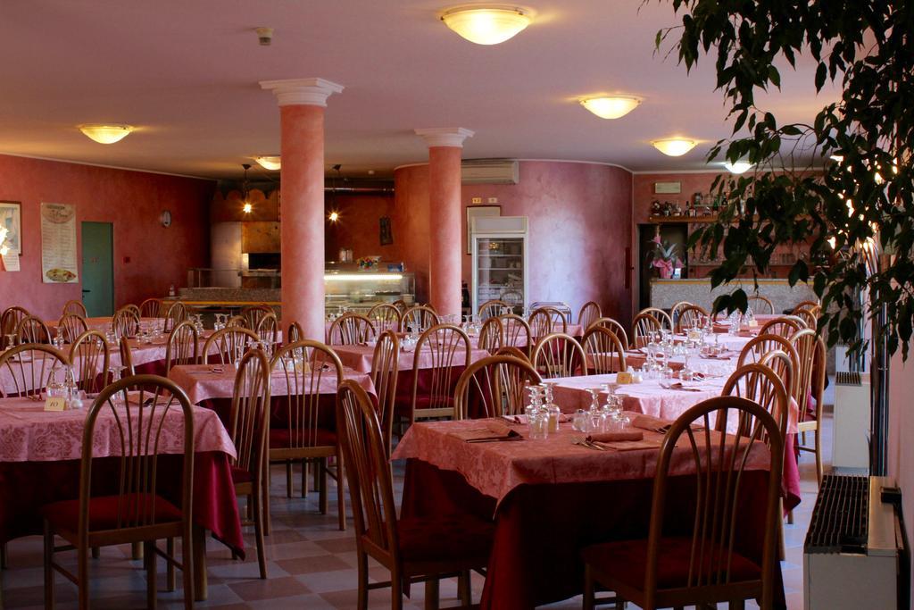 Hotel Monumento 3*