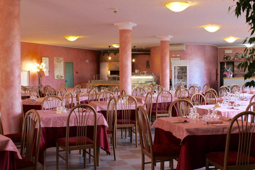 Hotel Monumento 3*